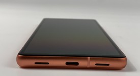 Good
													Google Pixel 7a - Unlocked, Coral, 128 GB, 8 GB, GWKK3, photo 4 of 8