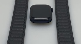 Good
													Apple Watch Series 7 41mm - Unlocked, Midnight, A2475 - Cellular, Aluminum, photo 3 of 4