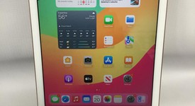 Fair
													Apple iPad 6th Gen - Wi-Fi, Gold, 128 GB, A1893, photo 1 of 2