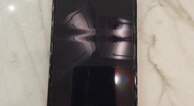 Good
													Motorola Razr Ultra (2025) - AT&T, PANTONE Rio Red, 512 GB, 16 GB, photo 1 of 13