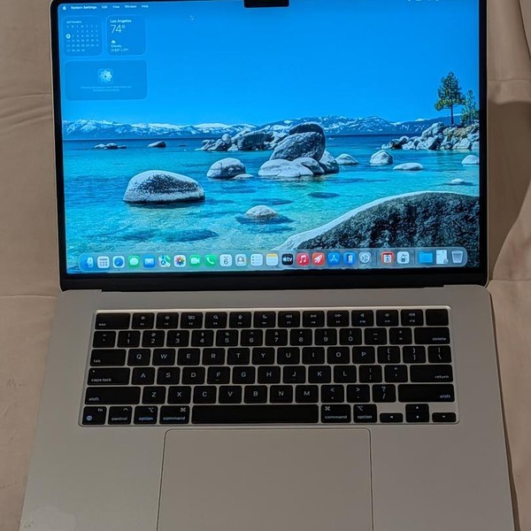 MacBook Air 2024 (M3) - 15 inch - 256 GB, Silver, 16 GB, Apple M3, 10-core GPU
