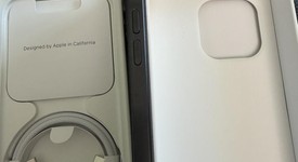 Mint
													Apple iPhone 15 Pro - Unlocked, Black, 128 GB, A2848, photo 4 of 7