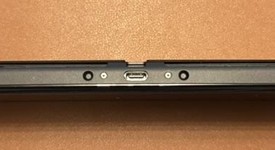 Mint
													Nintendo Switch - OLED - White, 64 GB, photo 5 of 6