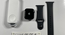 Good
													Apple Watch Series 5 44mm - Gray, A2093 - GPS, Nike, photo 1 of 5