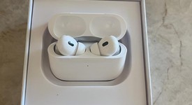 Used
													Apple AirPods Pro 2nd Gen - USB-C, photo 5 of 8