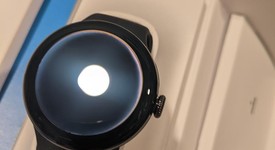 Mint
													Google Pixel Watch 2 - Unlocked, Black, LTE, photo 4 of 8