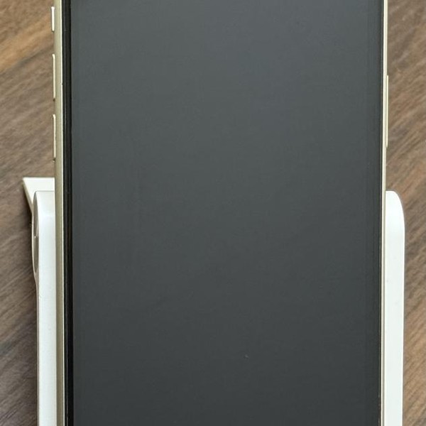 Apple iPhone 11 - Unlocked, 64 GB, White, A2111