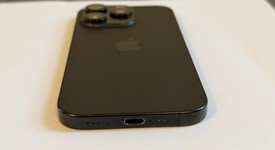 Good
													Apple iPhone 16 Pro - Unlocked, Black, 512 GB, A3083, photo 5 of 16