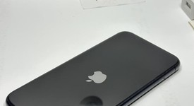 Mint
													Apple iPhone 11 - Unlocked, Black, 128 GB, A2111, photo 3 of 4