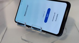 Good
													Samsung Galaxy S10e - Verizon, Black, 128 GB, 6 GB, SM-G970U, photo 1 of 4