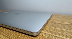 Fair
													MacBook Pro 2017 (No Touch Bar) - 13" - I5, Silver, 256 GB, 8 GB, photo 4 of 8