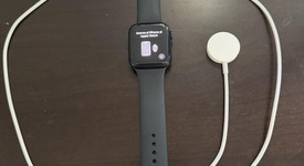 Mint
													Apple Watch SE 2nd Gen 44mm - Unlocked, Midnight, A2727 - Cellular, Aluminum, photo 1 of 5