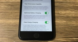 Mint
													Apple iPhone SE 2nd Gen 2020 - Unlocked, Black, 64 GB, A2275, photo 1 of 8