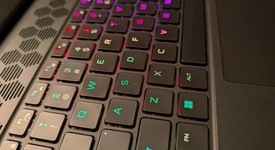 Mint
													Dell Alienware Laptop, photo 3 of 19