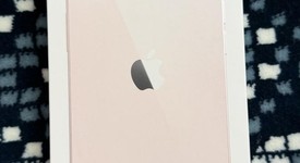 Mint
													Apple iPhone 13 - Unlocked, Pink, 128 GB, A2482, photo 2 of 14
