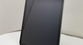 Mint
													Apple iPad 11th Gen - Unlocked, Silver, 512 GB, A3355, photo 2 of 5