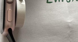 Good
													Apple Watch Series 1 42mm - Rose Gold, 8 GB, A1803, photo 3 of 4