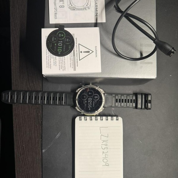 Garmin Fenix 8 - Titanium, SOLAR