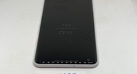 Good
													Google Pixel 2 XL - Verizon, Black & White, 64 GB, Verizon Edition, photo 5 of 8