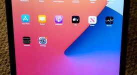Mint
													Apple iPad Pro 11" 2018 - Wi-Fi, Gray, 256 GB, A1980, photo 1 of 6