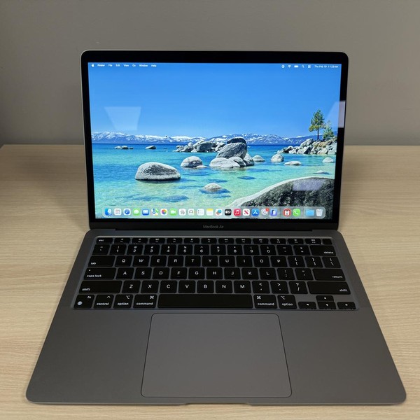 MacBook Air 2020 - 13 inch - 256 GB, Gray, 8 GB, Apple M1