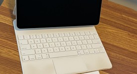 Good
													Apple iPad Pro 12.9" 6th Gen 2022 - Wi-Fi, Silver, 256 GB, photo 1 of 11