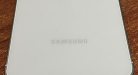 Good
													Samsung Galaxy A56 5G - Unlocked, Light Gray, 256 GB, 8 GB, photo 4 of 7