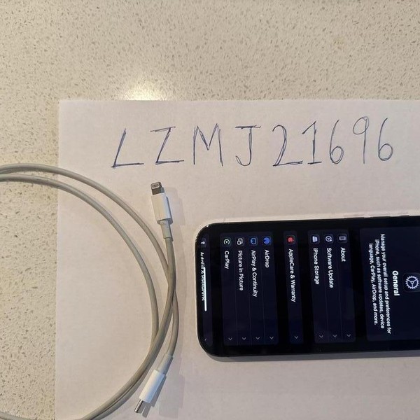 Apple iPhone 14 Pro - Unlocked, 256 GB, Purple, A2650