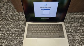 Mint
													MacBook Pro 2021 - 14" - Apple M1 Pro 8-core, Gray, 512 GB, 16 GB, photo 1 of 18