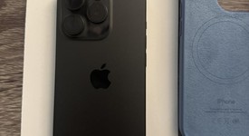 Mint
													Apple iPhone 15 Pro - Unlocked Non-US, Black, 512 GB, A3102, photo 3 of 6