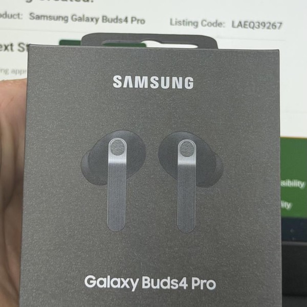 Samsung Galaxy Buds4 Pro - Black