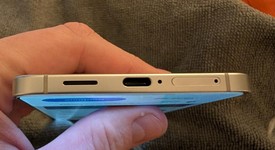 Mint
													Samsung Galaxy S25 Edge - Unlocked, Silver, 512 GB, 12 GB, SM-S937U1, photo 5 of 8