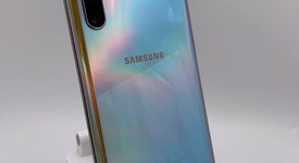 Good
													Samsung Galaxy Note 10 Plus - Unlocked, Aura Glow, 256 GB, 12 GB, SM-N975U1, photo 3 of 5