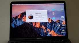 Mint
													MacBook Pro 2017 (With Touch Bar) - 13" - Gray, 256 GB, 8 GB, photo 3 of 14