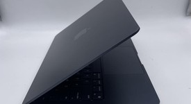 Good
													MacBook Air 2022 - 13" - Apple M2, Midnight, 256 GB, 8 GB, photo 3 of 7