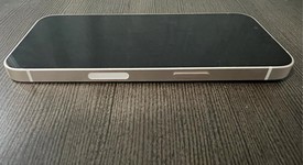 Mint
													Apple iPhone 13 - Verizon, Starlight, 128 GB, A2482, photo 5 of 7