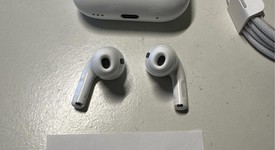 Used
													Apple AirPods Pro 2 - USB-C, photo 3 of 3