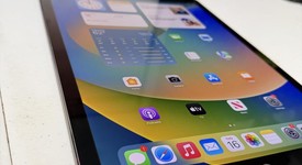 Fair
													Apple iPad Pro 12.9" 2nd Gen 2017 - Wi-Fi, Gray, 64 GB, photo 3 of 11