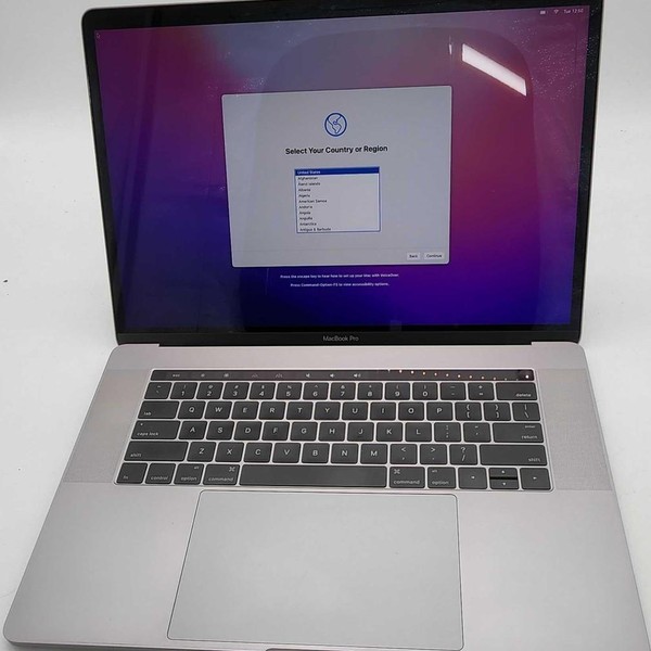 MacBook Pro 2016 (With Touch Bar) - 15 inch - 256 GB, Gray, 16 GB