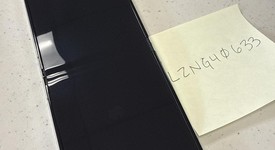 Good
													Samsung Galaxy Z Flip5 - Verizon, Graphite, 256 GB, 8 GB, SM-F731U, photo 2 of 8