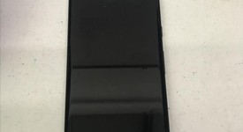 Good
													Google Pixel 2 XL - Verizon, Black, 64 GB, Verizon Edition, photo 2 of 7