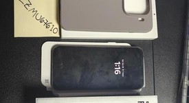 Mint
													Oppo Find X9 Pro - Unlocked Non-US, Titanium Charcoal, 512 GB, 16 GB, photo 4 of 9