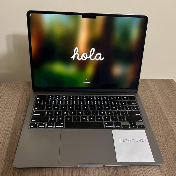 MacBook Air 2024 (M3) - 13 inch - 512 GB, Gray, 16 GB, Apple M3, 10-core GPU