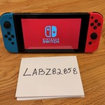 Good Nintendo Switch - 32 GB, Red & Blue