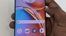 Good
													Motorola Edge Plus (2023) - Unlocked, Black, 512 GB, 8 GB, photo 3 of 15