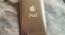 Good
													Apple iPod Nano 5th Gen - Silver, 8 GB, photo 1 of 6