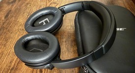 Used
													Bose QuietComfort Headphones - Black, photo 4 of 6