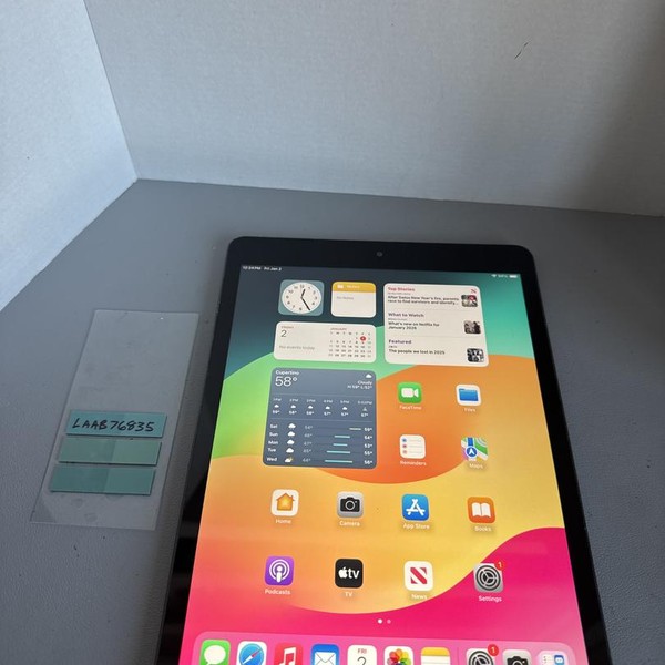 Apple iPad 7th Gen - Wi-Fi, Gray, 32 GB, A2197