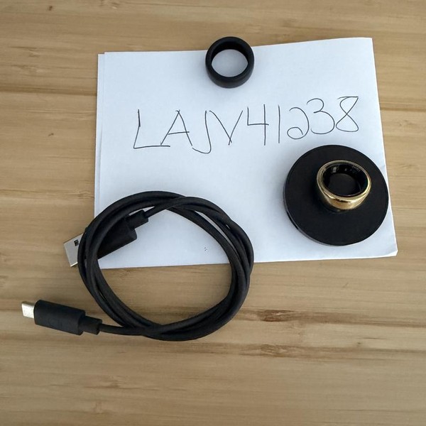 Oura Ring Gen 3 - Gold, Size 7, Horizon