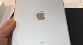Mint
													Apple iPad 6th Gen - Wi-Fi, Silver, 32 GB, A1893, photo 3 of 7